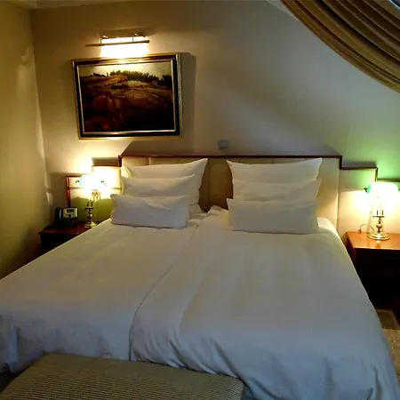 Hotell Mitra, Story Ptuj