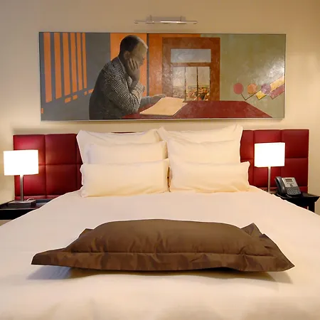 Mitra, Story 3* Ptuj