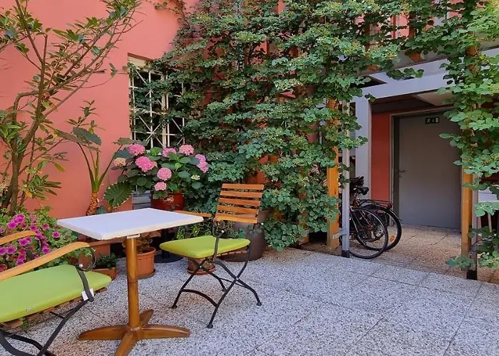 Mitra, Story Otel Ptuj