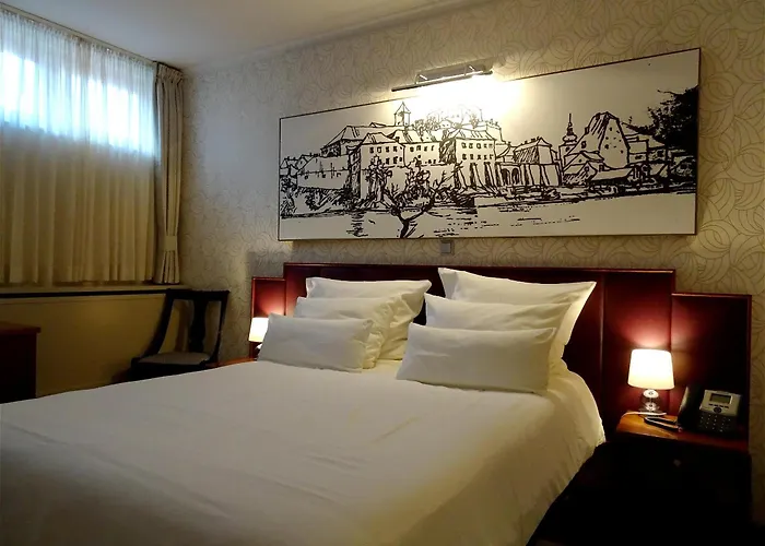 Mitra, Story Otel 3*