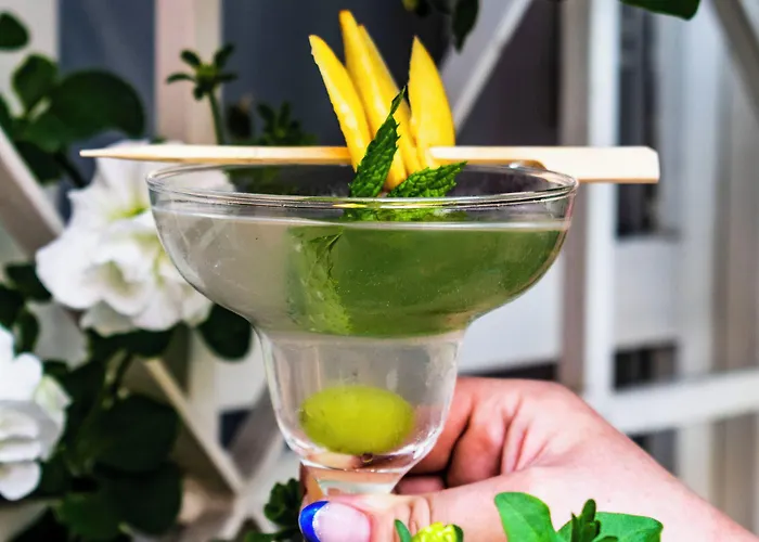 Ξενοδοχείο Mitra, Story Πτούι