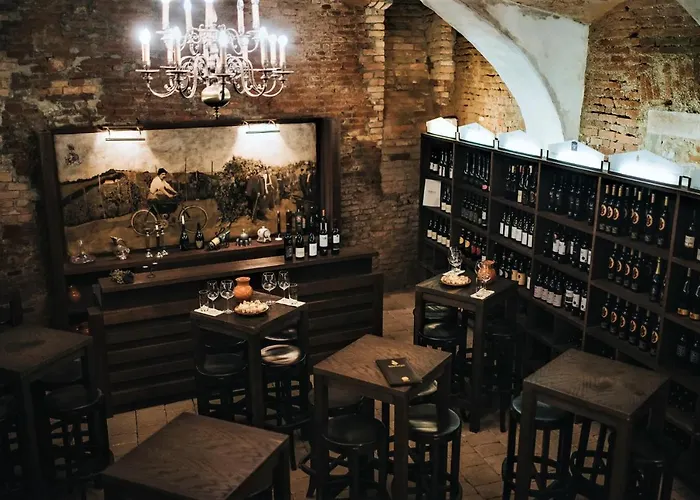 Mitra, Story Otel Ptuj